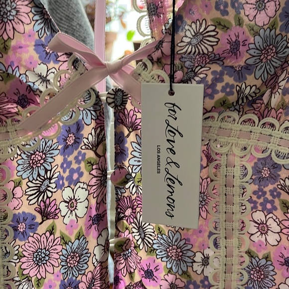 NWT For Love and Lemons S Dress Willow Floral Dress Lilac Mini Puff Sleeve - Picture 3 of 9